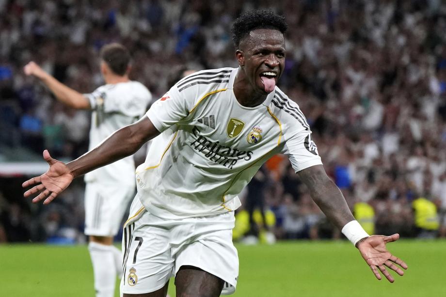 尤其是在进 尤其是在进